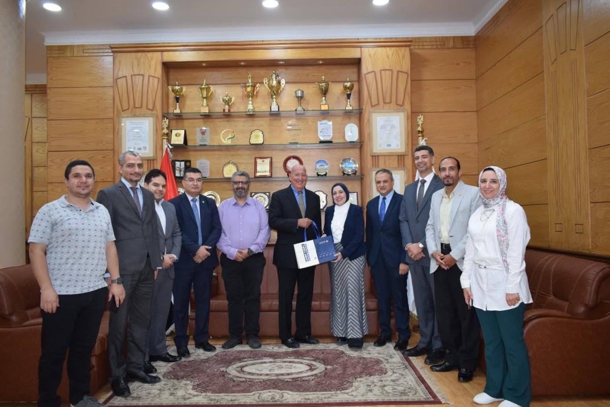 جامعة بنها تختتم فعاليات برنامج "الزائر المتخصص" بهيئة فولبرايت مصر