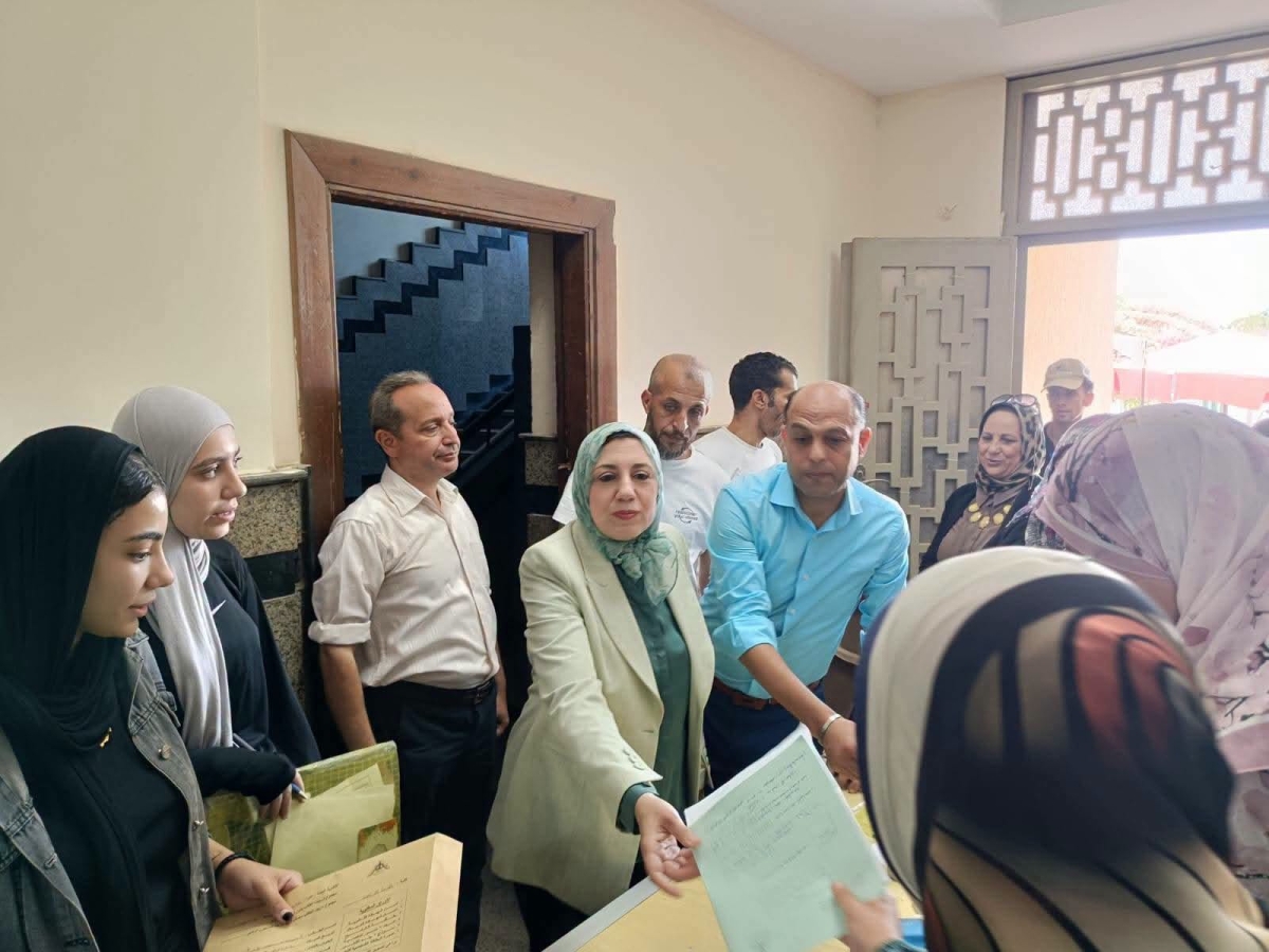نائب رئيس جامعة بنها تتفقد اختبارات القدرات بكليتي علوم الرياضة والفنون التطبيقية