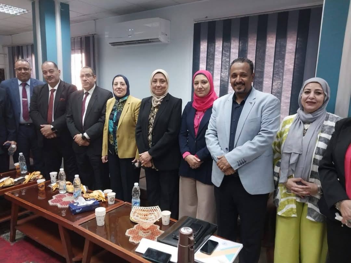 نائب رئيس جامعة بنها للدراسات العليا تستقبل فريق الاعتماد البرامجي لكلية التربية النوعية